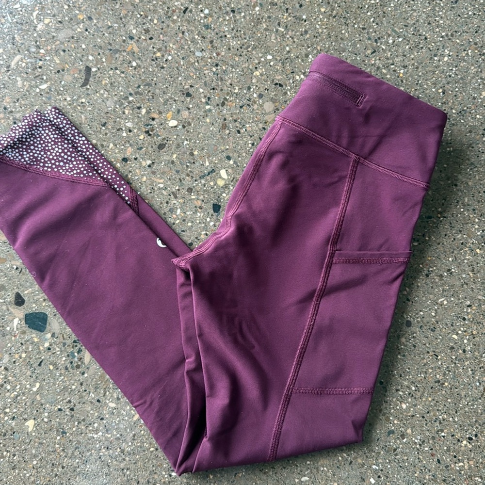 SOLD* Lululemon tight stuff tight - Picture 5 of 12